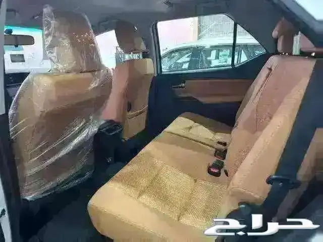 فورتشنر GX2 بنزين 2025 (عرض الاهلى 2.15) 3