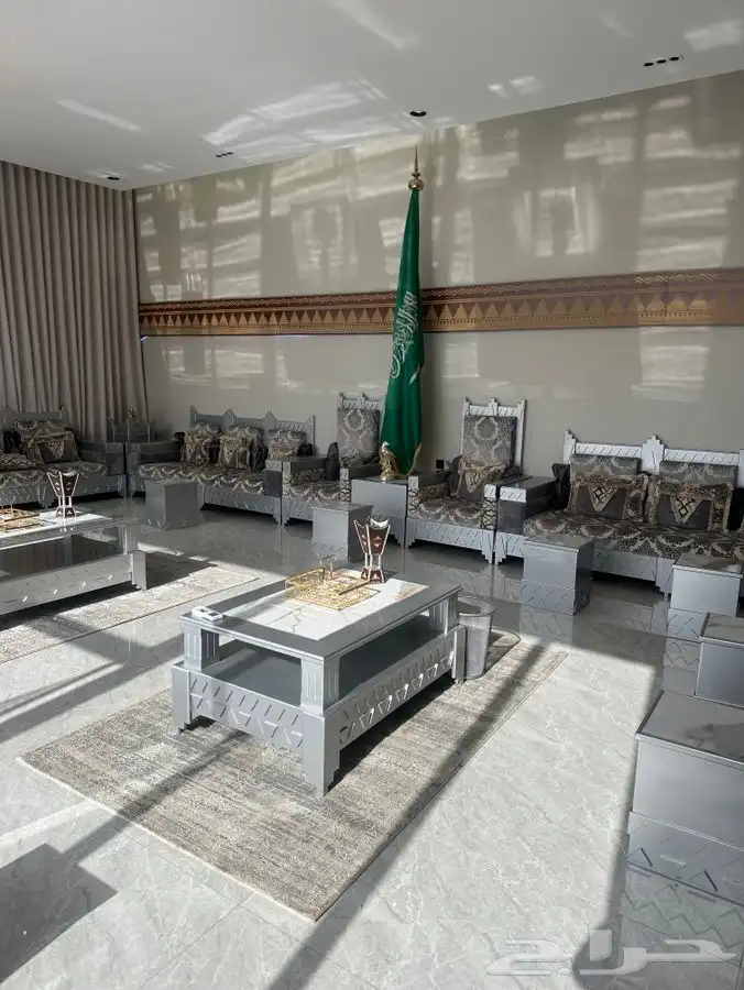 ضيافه خاصه مجالس للإيجار وغرف نوم فندقيه مودرن 1