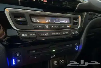 HONDA PILOT TOURING - Full Option 14