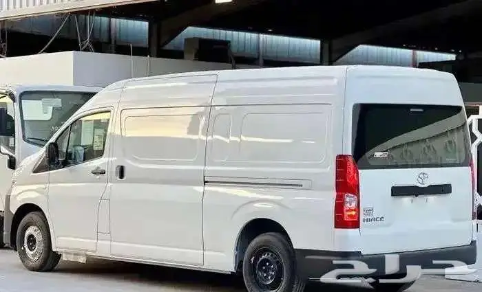 تويوتا هايس بضاعه ديزل قير عادي سقف عالي 2026 6