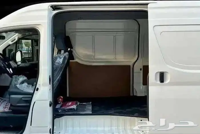 تويوتا هايس بضاعه ديزل قير عادي سقف عالي 2026 3