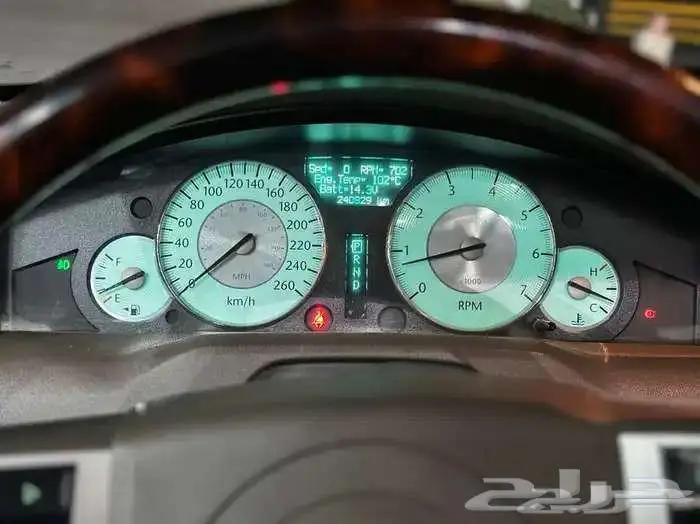 كرايسلر S300 فل اوبشن 2010 3