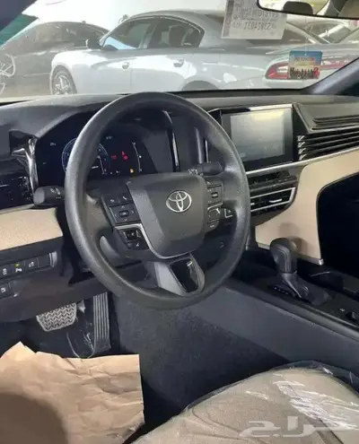 كامري E هايبرد كاش وبنوك 4