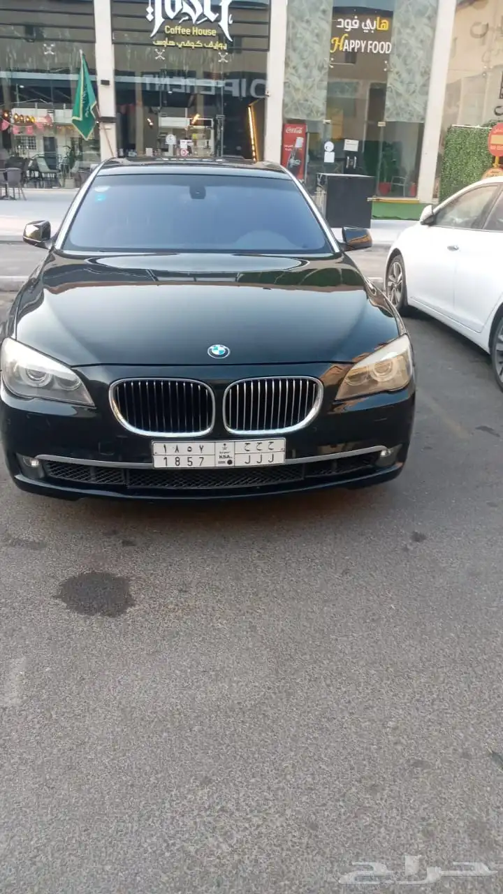 BMW 2012 IL740 0