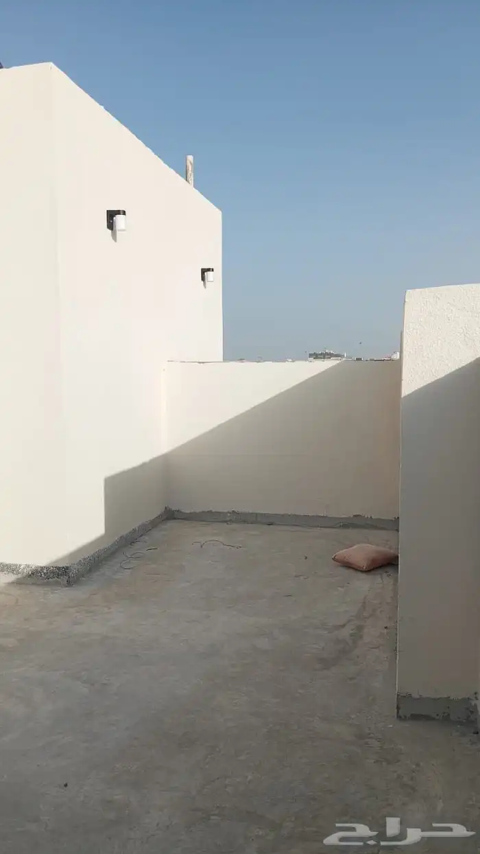 فلل للبيع في الخبر الراكة الجنوبية 18