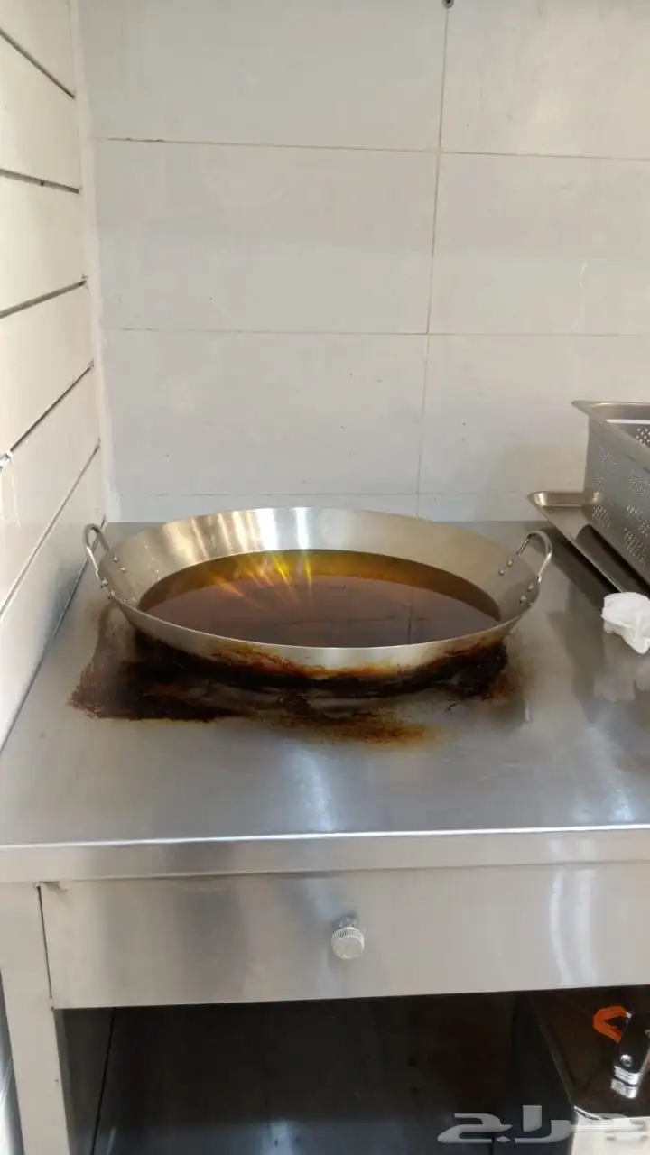 محل مخبوزات وحلويات للتقبيل او بيع اغراض المطبخ بالكامل 7