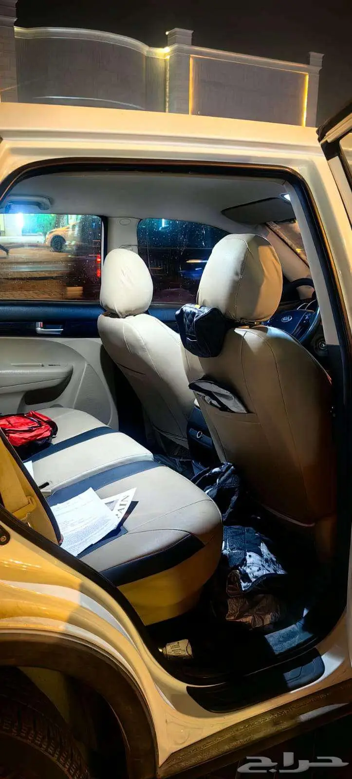 للبيع كيا سورينتو 2014 V6 - AWD 8