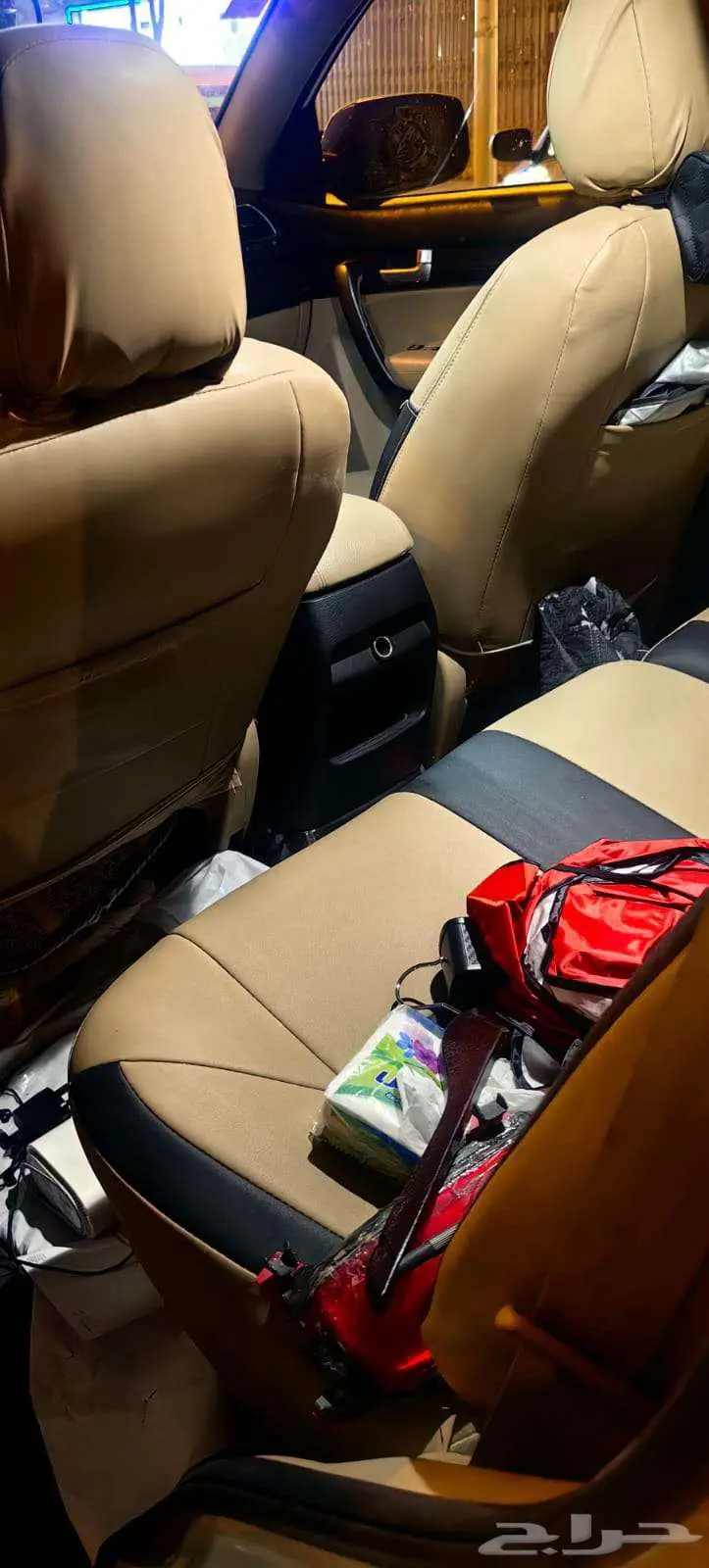 للبيع كيا سورينتو 2014 V6 - AWD 6