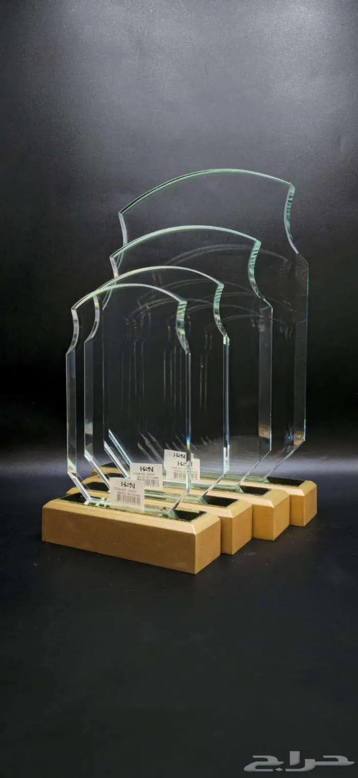 دروع تذكارية 3