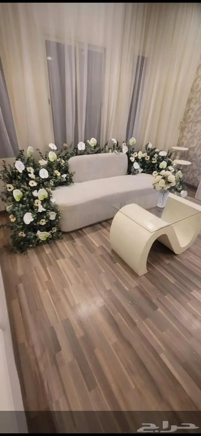 تاجير مداخل تخرج مداخل أعياد مداخل مواليد تاجير طاولات طعام 21