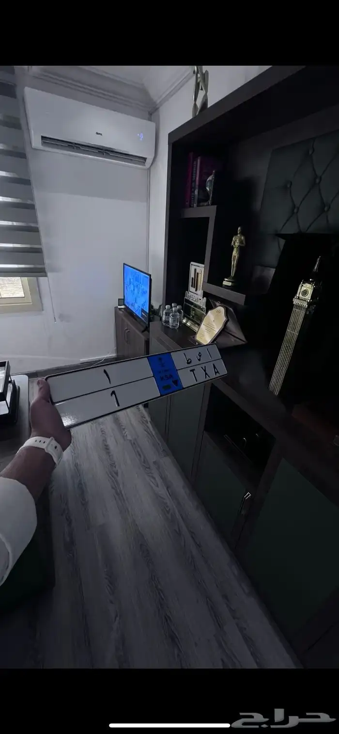 لوحة مميزة 0