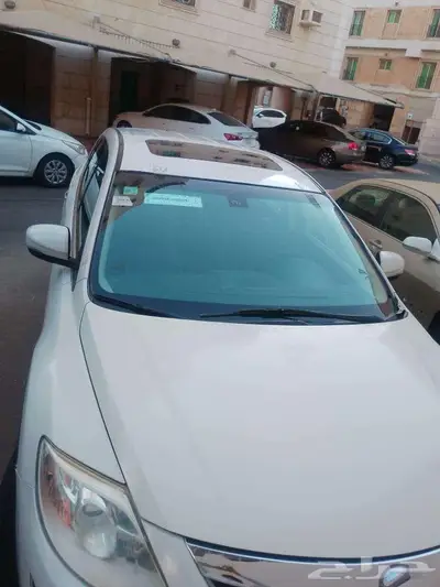 مازدا موديل 2010 فل كامل فتحة في السقف مقاعد جلد شاشه 7