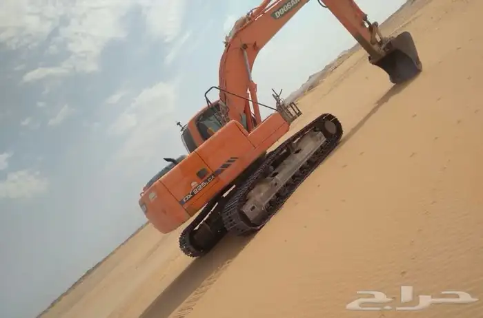 السلام عليكم ورحمة الله وبركاته لدينا معدات للايجار 0