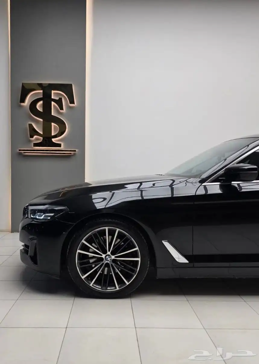 بي ام دبليو 2022 ( 520i ) 0