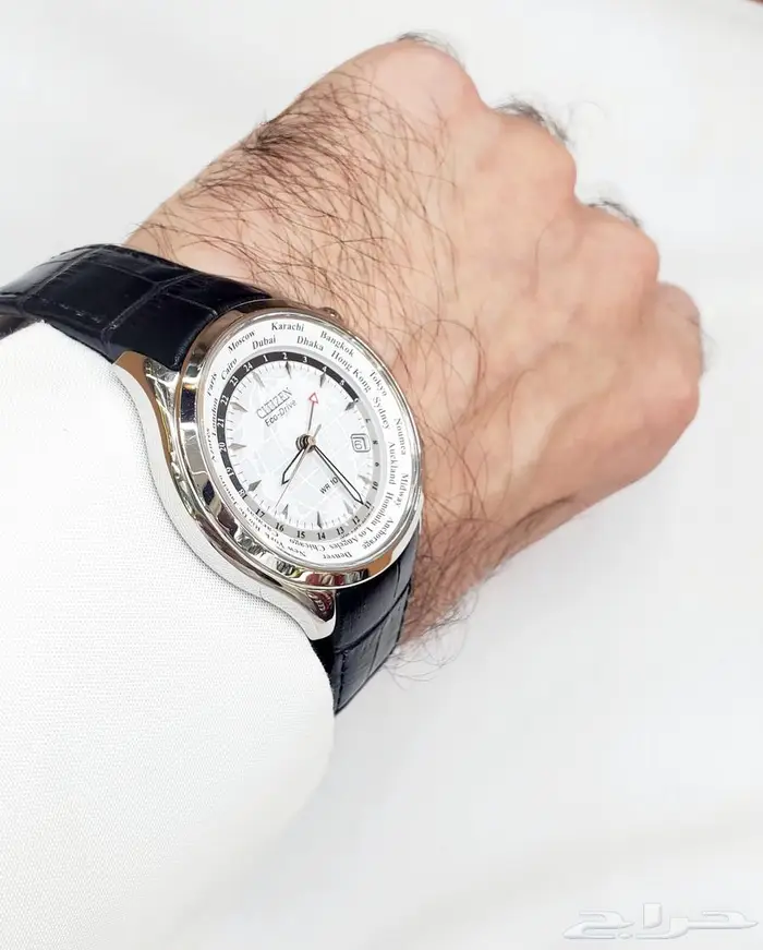 ساعة سيتيزن نوادر توقيت عالمي ب 900 ريال تصفية 6