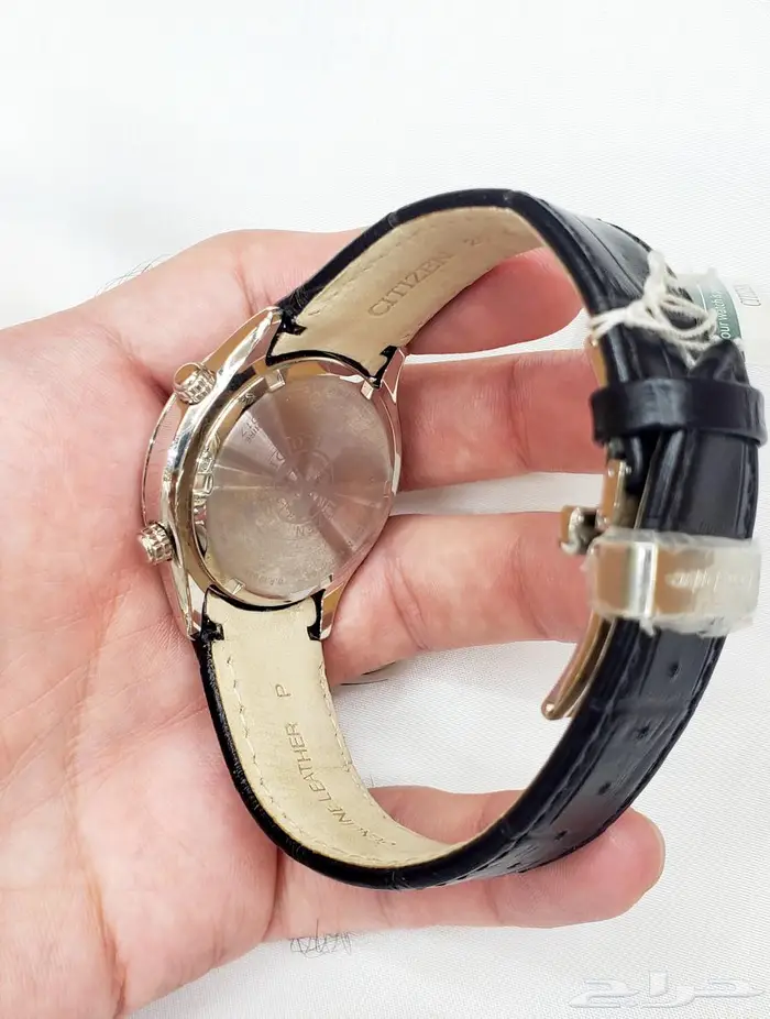 ساعة سيتيزن نوادر توقيت عالمي ب 900 ريال تصفية 4