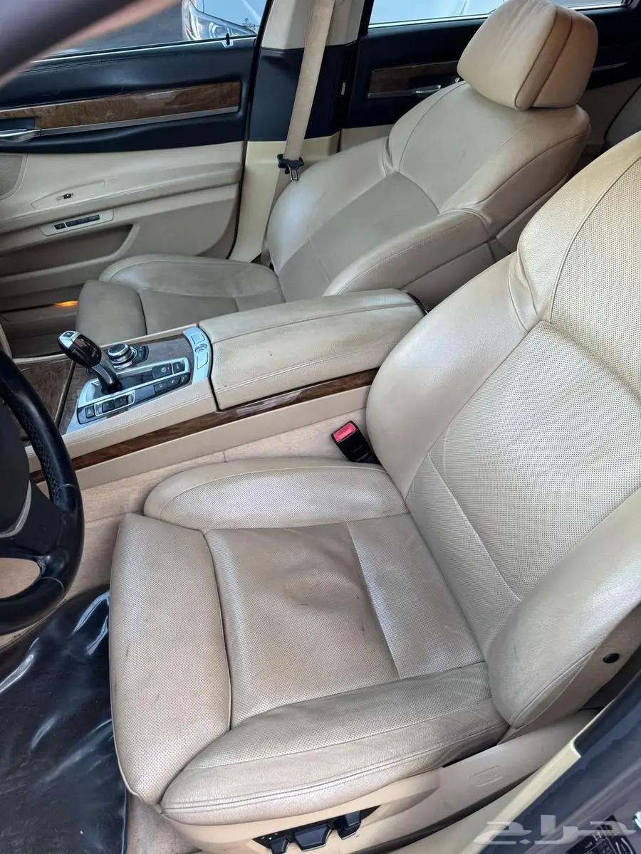 BMW الفئة السابعة 740 23