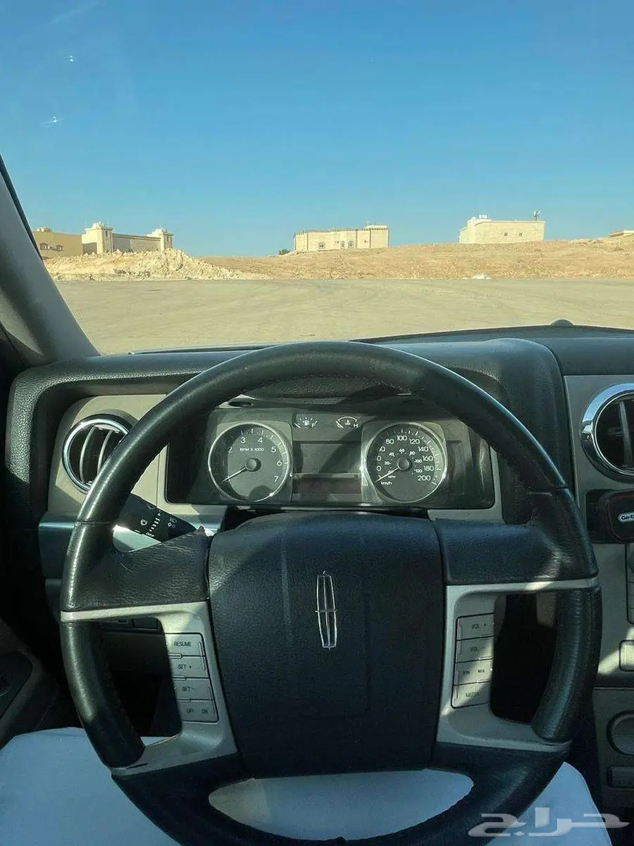 لينكون واجن موديل2008 لون بيج 2