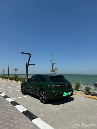 Porsche Macan S 2022   Green   فل كامل   نقل أو سداد 3