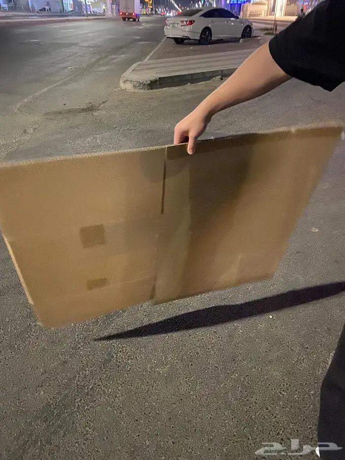 متوفر كراتين قوية بحالة ممتازة 0