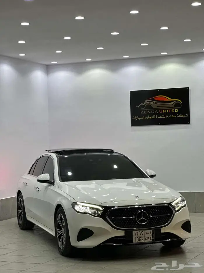 مرسيدس بنز E200 فل اصفار تم البيع ربنا يبارك 7