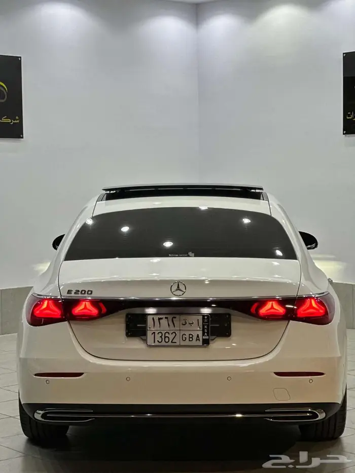 مرسيدس بنز E200 فل اصفار تم البيع ربنا يبارك 19