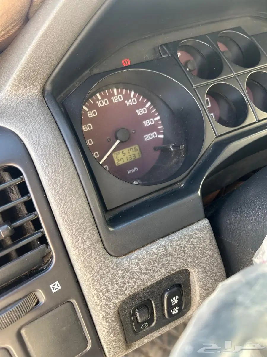 جيب باجيرول2002 8