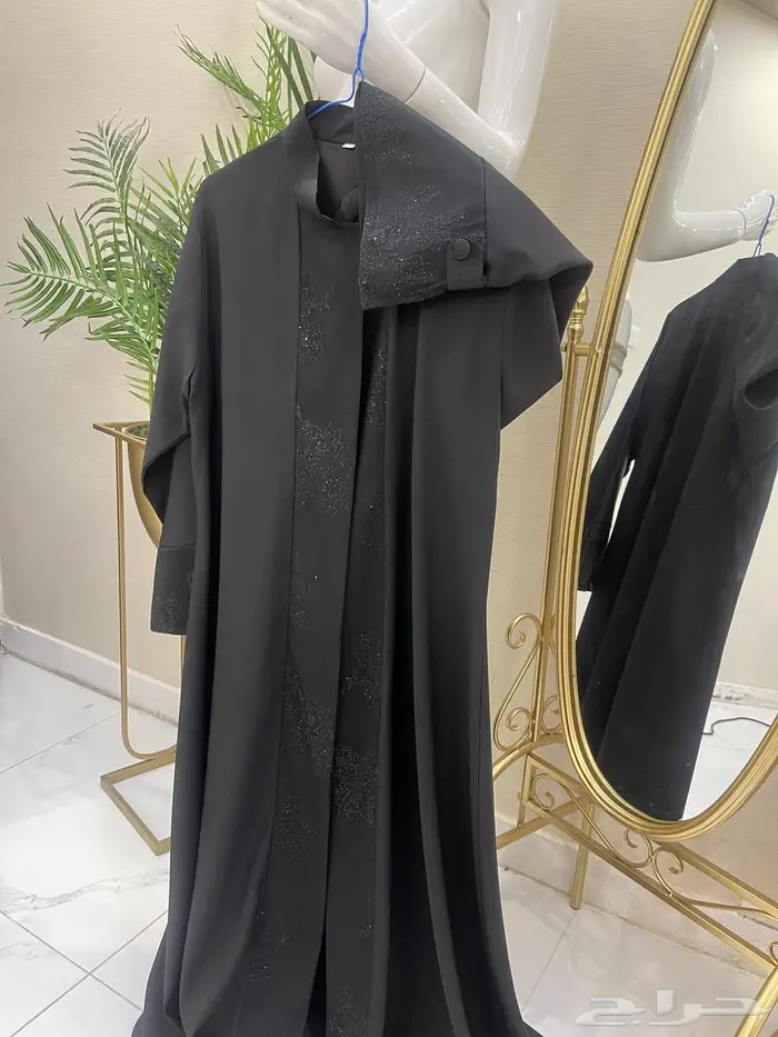 عبايات تسليم فوري جملة فقط 300 29