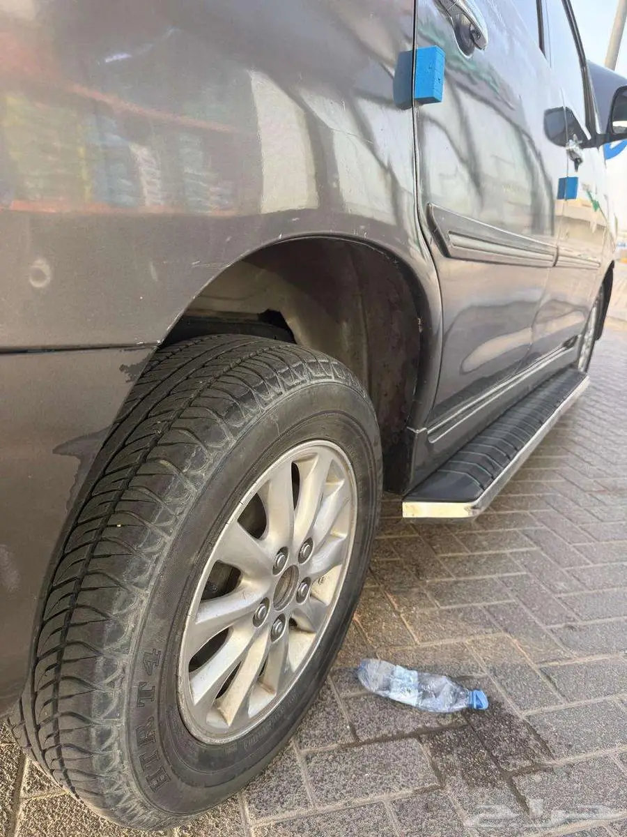 Toyota Innova 2014 full option 8
