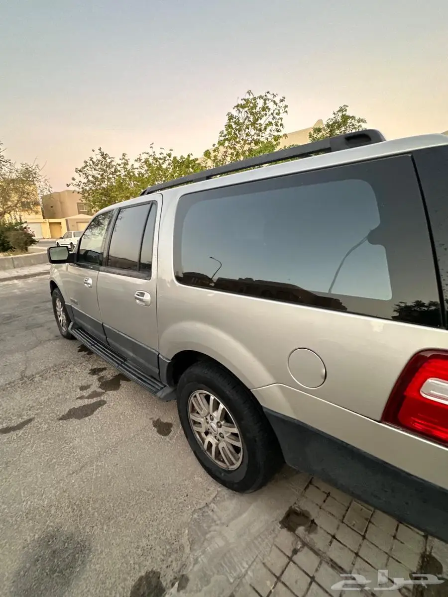 فورد اكسبيدشن2007 33