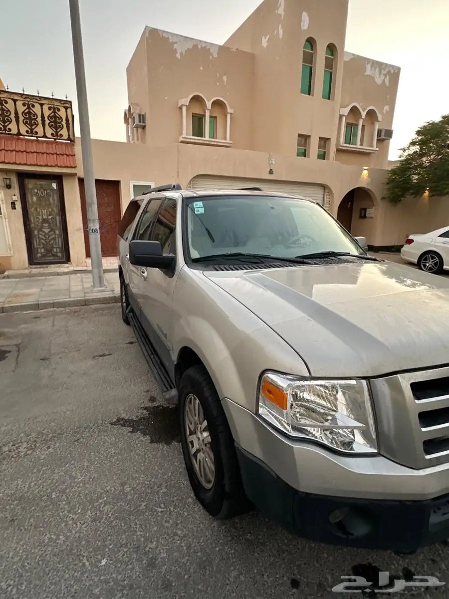فورد اكسبيدشن2007 28