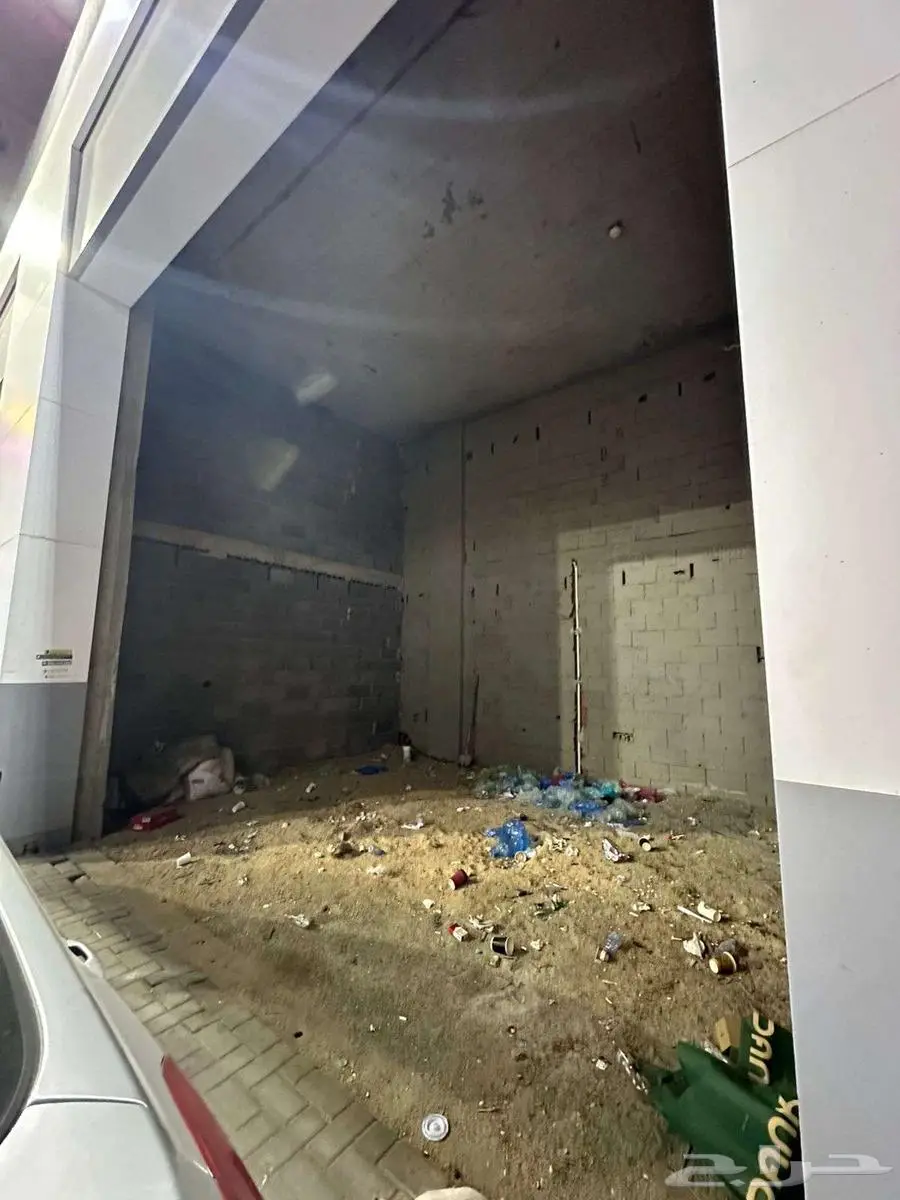 معارض تجارية بمحطة الدريس  حي النسيم  جدة 2