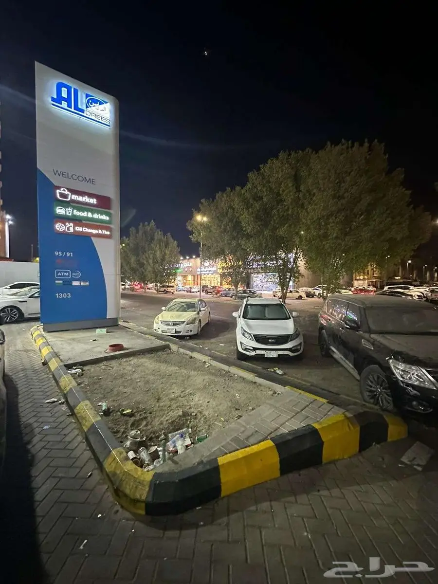 معارض تجارية بمحطة الدريس  حي النسيم  جدة 1