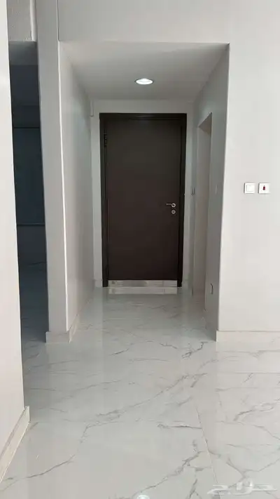 فله للايجار حي الفرسان 2
