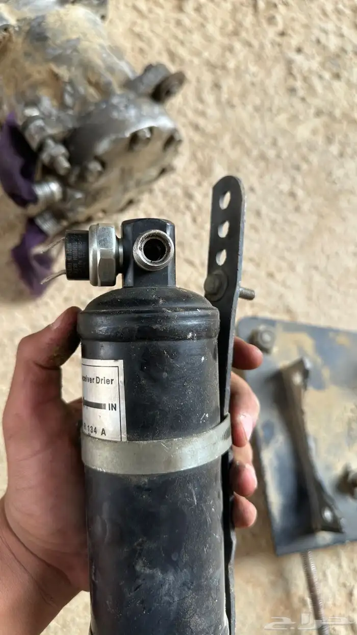 مكيف قلاب البي 13