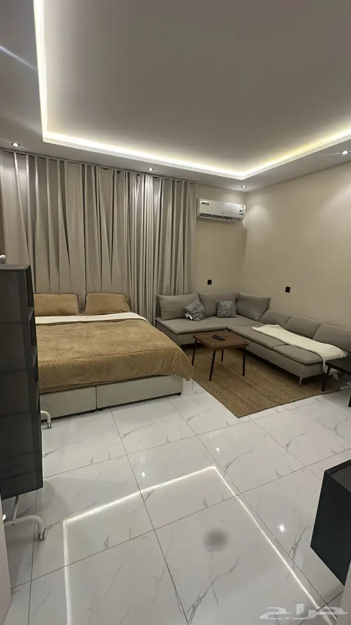 تأثيث استديوهات جاذر ان 7