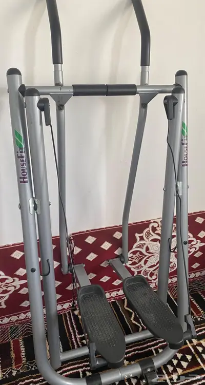 جهاز الغزال الطائر وعربيات اطفال وكراسي وغيرة للبيع 0