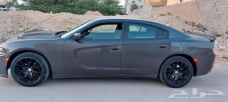 Dodge charger 2016 SE 8