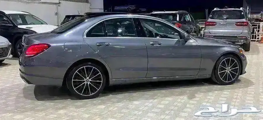 مرسيدس c300 استخدام نظيف جدا بافضل سعر 3