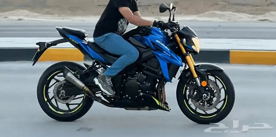 Suzuki GSXS 750 2022 0