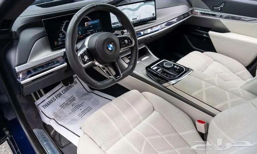 BMW 760i - 2023 - 20.800KM 8