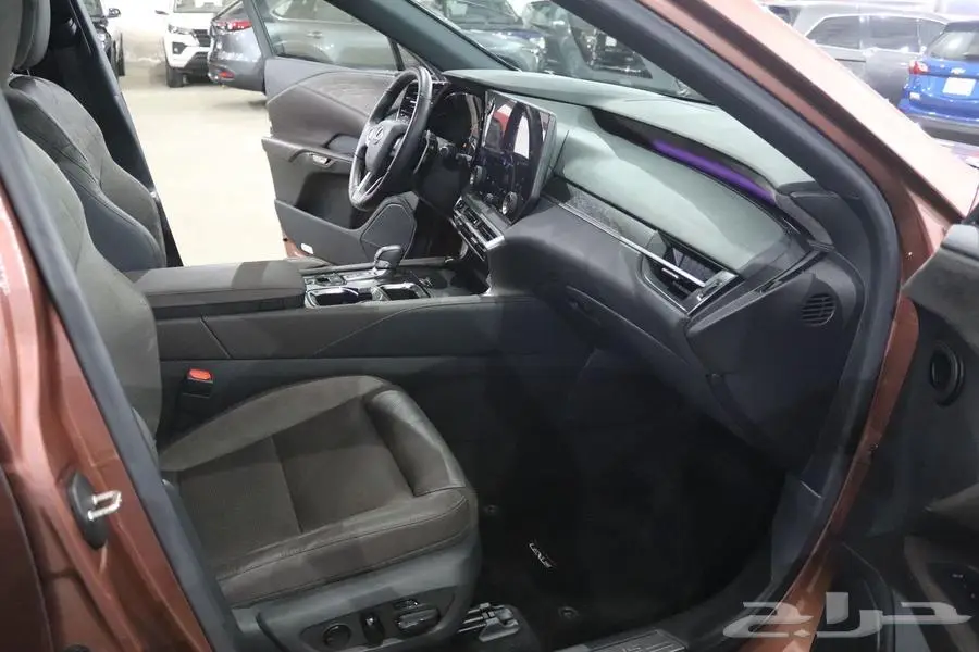 لكزس RX350 فل كامل 2023 15