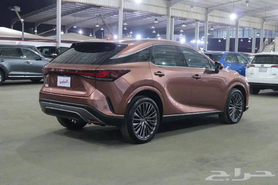 لكزس RX350 فل كامل 2023 7