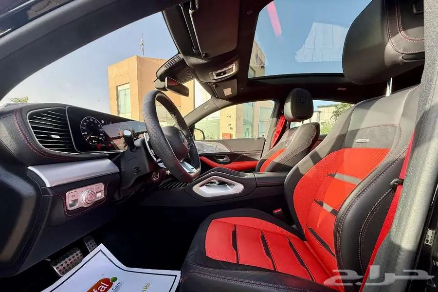مرسيدس GLE 53 AMG 2024 اسود ممشي قليل 8