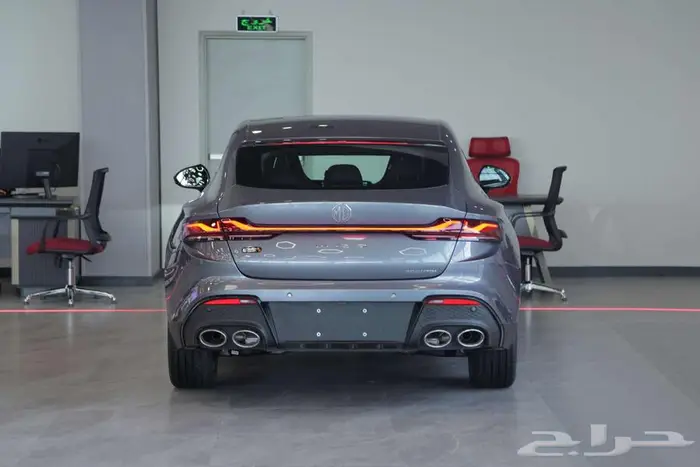 انطلق مع ام جي 7 ستاندر 2025 من صالح للسيارات 10