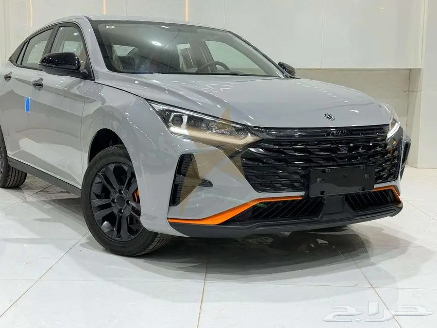 دونج فينج شاين E1 2025 2