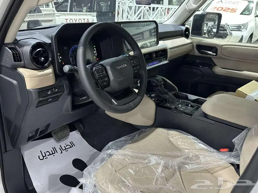 برادو تي اكس ال 2 أبيض بنزين 2025 كاش أقساط 7