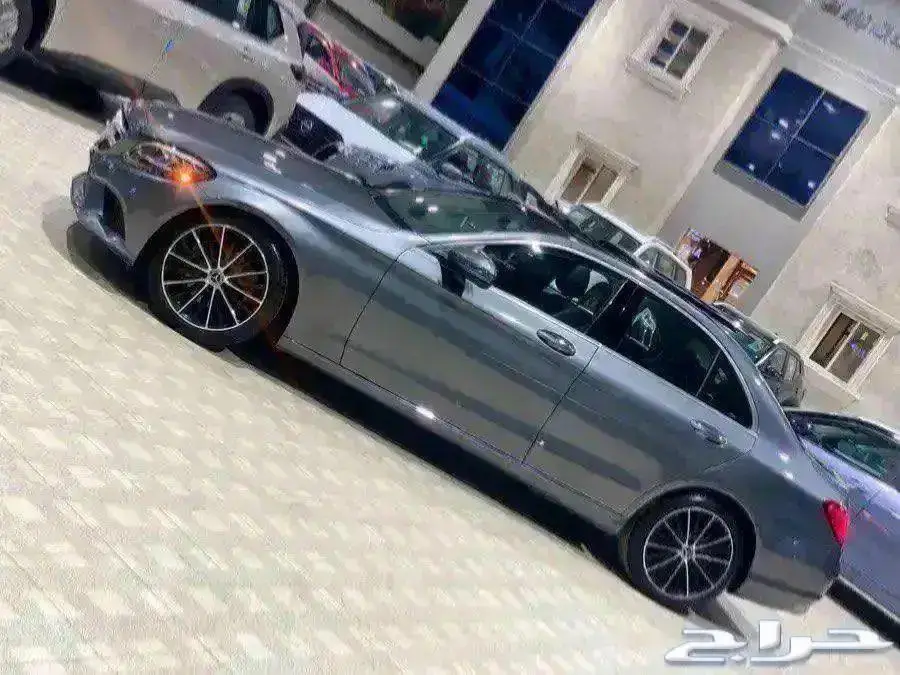 مرسيدس c300 استخدام نظيف جدا بافضل سعر 2