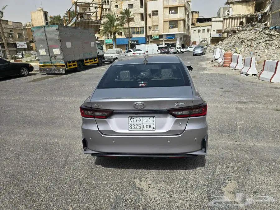 يارس مديل 2023 فئةY 10