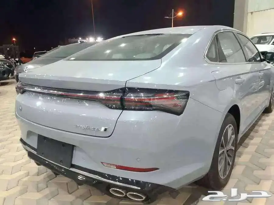 جيلي بريفيس ستاندر 2025 0